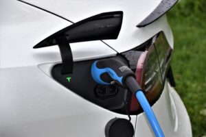 Solar EV Charging at Home: How to Reduce Your Carbon Footprint